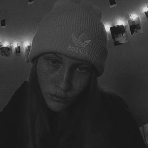 Meet your Posher, Riley